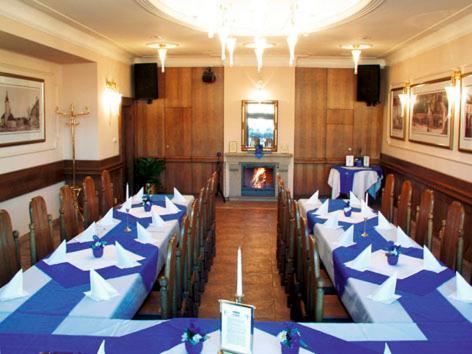 Hotel Restaurant Modra Hvezda Dobřany Buitenkant foto